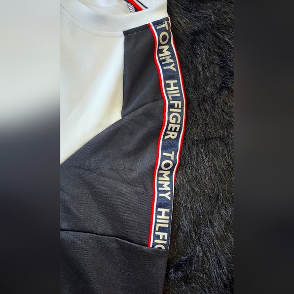 Tommy Hilfiger Sport Crewneck Pullover - Picture 3 of 5
